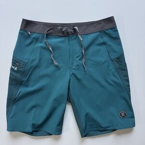 ROARK‎ Savage Boatman 9" Board Shorts Mens 28 Swim Shorts Teal Fishing NWOT
